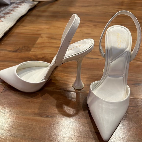 Aldo slingback pointy toe heels - Picture 3 of 5